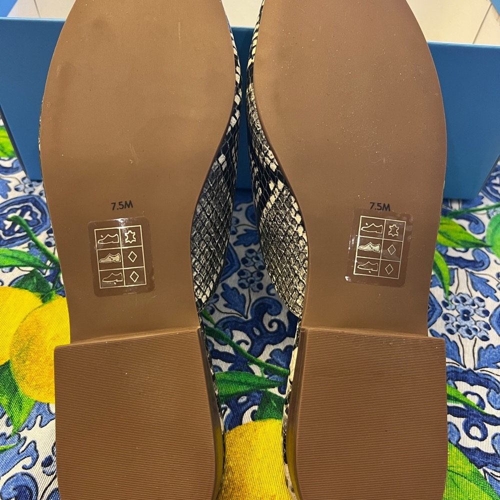 Jack Rogers Slip-On Mules -Delaney
Size 7.5 and new - Picture 2 of 7